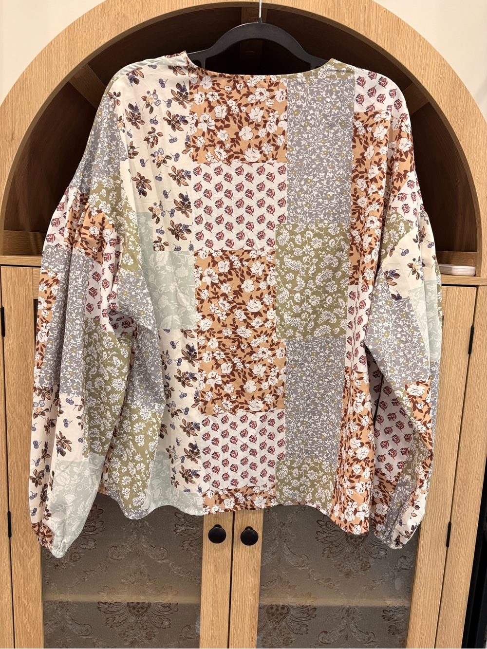 Patchwork Floral Button-Front Women’s Blouse - Picture 3 of 3